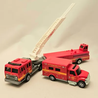 NEW CASTING2023 Matchbox Convoys No. 3 of 10 - MBX Mega Ton Firetruck with Trailer and International Workstar AmbulanceT