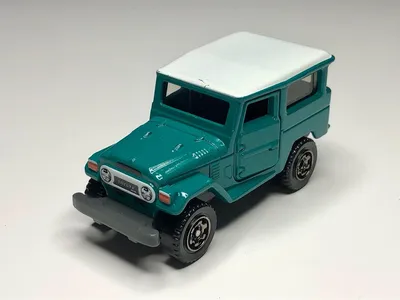 1968 Matchbox Toyota Land Cruiser FJ40 - MB1375 2023 Moving Parts No. 8/54