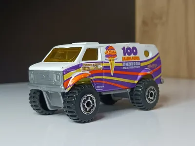 Chevrolet G-Series 4x4 Van 🇺🇲Matchbox1/74China#colinsdiecast#colinsdiecastmatchbox.#matchbox #matchboxdiecast #chevrolet