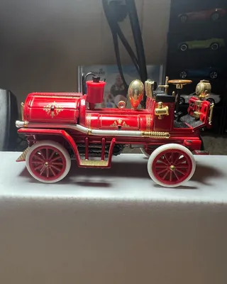 Matchbox Fire Engine Series Model of Yesteryear 1906 Waterous Water S/P Pumper. This is an amazing diecast model with so