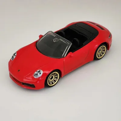 2024 Matchbox No. 79/100 is the brand new casting of the Porsche 911 Carrera Cabriolet.MB1422 looks absolutely stunning 