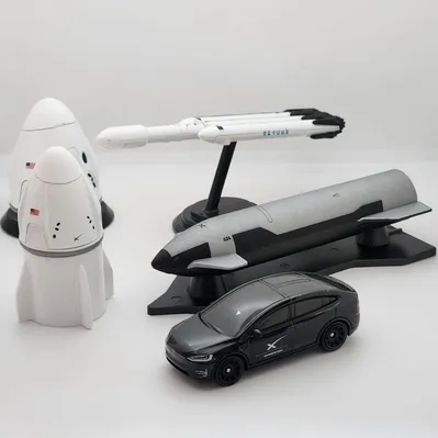 SpaceX Saturday!Here is the 2024 Matchbox Tesla Model X in the black SpaceX deco alongside all the 2023 @spacex Matchbox