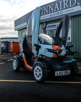**FOR SALE 2012 GULF RACING RENAULT TWIZY** This breaks my heart but I’m regrettably selling my 2012 Renault Twizy due t