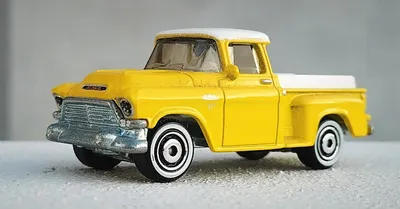 MATCHBOX "LESNEY EDITION" - '57 GMC STEPSIDE - 2011 - NoV0961 - Scale 1:66 - From the very elegant "Lesney Edition" seri