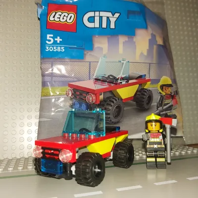 Ein Feuerwehrfahrzeug 30585 von 2022#lego #legoheft #legomagazin #legovintage #legofeuerwehr #legofirefighter #legotruck