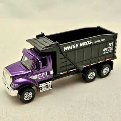 2025 Matchbox Working Rigs No. 8 of 16 - International Workstar 7500 Dump TruckThis release of the International Dump Tr