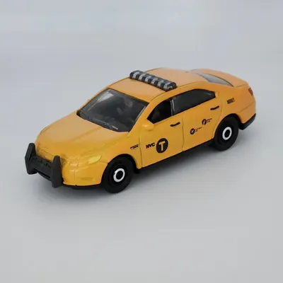 2025 Matchbox No. 29/125 is the Ford Police Interceptor. This year it's the iconic and famous NYC Taxi. Detailing on bot