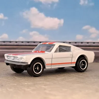 Model: ’65 Mustang GTManufacturer: Matchbox (Mattel)Model year: 2025 (cast 1999 – present, retooled in 2020)Color: white