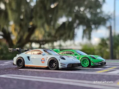 Freshly Freed and On the Loose: Hot Wheels Premium Circuit Legends Porsche 911 GT3 R for #supercar Sunday with Rexy and 