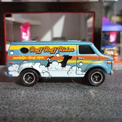 🇺🇲 '75 Chevy Van (2007 retooled)19752024 1-100: MBX Metro HVP21#chevrolet #chevy #chevyvan #van  #petshopvan #petshop #r