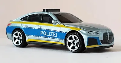 MATCHBOX - BMW i4 POLICE SEDAN - 2025 - MB1491 - Scale 1:5? - The latest police car from Matchbox which I'm sure will sh