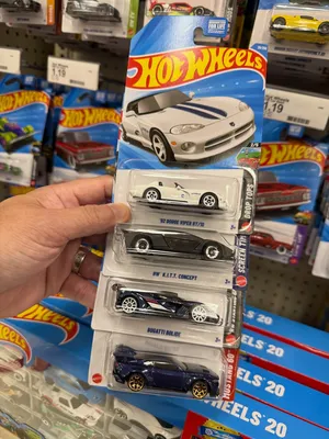 Treasure Hunt morning starting with the 2026 B Case Dodge Viper RT/10, couple other RTH’s, some other B case, new matchb