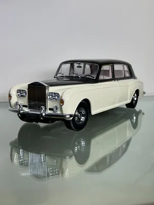 Rolls Royce Phantom V Brand : ParagonScale : 1/18برای مشاهده کامل موجودی ازطريق لينك كانال در قسمت بيو پيج وارد كانال تل