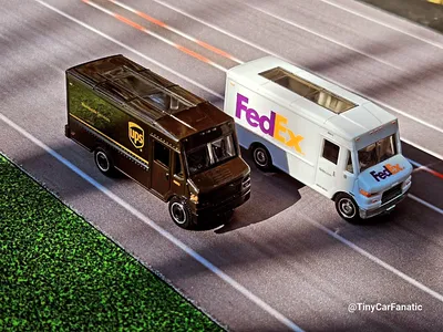 UPS vs FedEx: Matchbox Express Delivery. A nice casting somewhat let down by its plastic body*Awesome Diorama Mousepads 