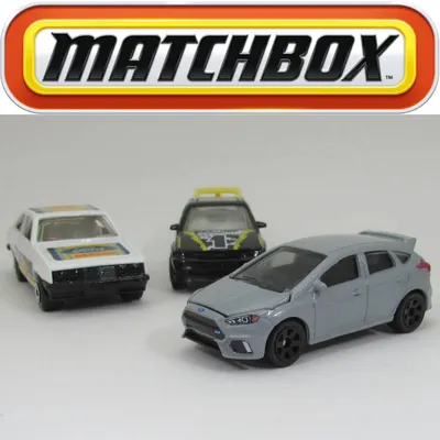 As #matchbox gave us a lovely MB1463 '18 Ford Focus RS in grey in the 2025 Moving Parts series, I thought I would go to 