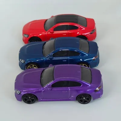 #eurotuesday with a trio of Matchbox beemers.MB1501 was created by Abe Lugo and since 2025, this Matchbox 2023 BMW M2 ha