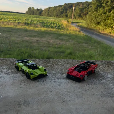 Let me introduce the newest addition to my Valkyrie family… @sete_yan Valkyrie! 💚Starting with the standard LEGO Dodge C