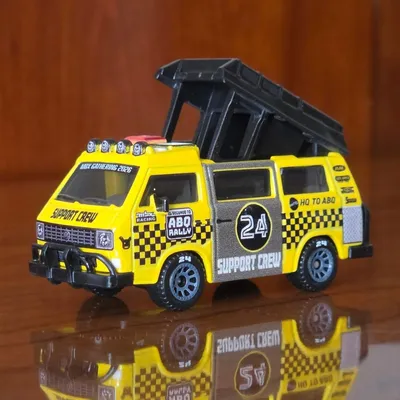 2026 MBX Gathering Dealer model is the 1986 Volkswagen T3 Vanagon. MB1573 was chosen by Jim Gallegos to be the 24th Deal