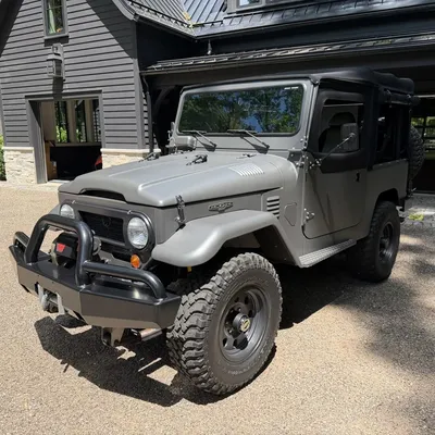 ICON = IconicThis 1968 Toyota Land Cruiser FJ40 was modified and refurbished by ICON 4×4 of Chatsworth, California, in 2