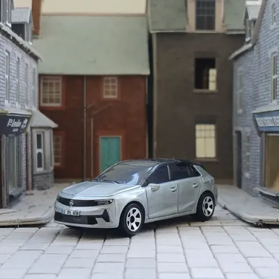 Unboxing Matchbox Opel Astra in Silver or the Vauxhall Astra as known in the UK.  The humble Hatchback, I do love ordina