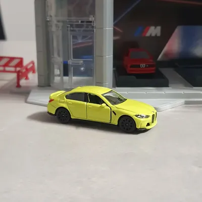 BMW M3 G80 Majorette. Dans cette variante jante on peut la trouver en blister individuel, dans le giftpack ou encore ave