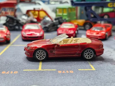 Mercedes Benz  Collection  No4  مجموعة مرسيدس بنز Hot Wheels &Matchbox Realtoy Mercedes-Benz C-Class (W203)  دنانير  5Me