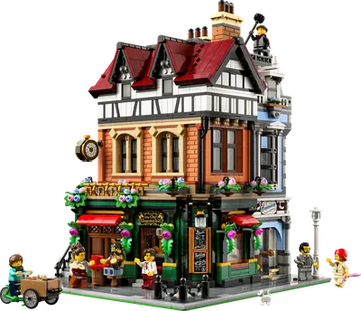Tudor Corner