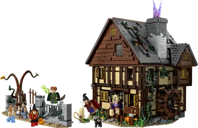Disney Hocus Pocus: The Sanderson Sisters' Cottage