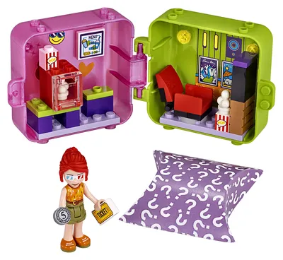 Mia's Shopping Play Cube