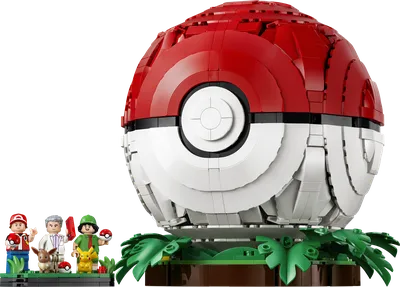Iconic Trainer Moments Poké Ball