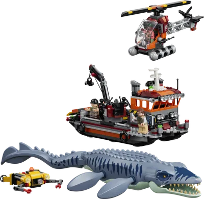 Mosasaurus Dinosaur Boat Attack