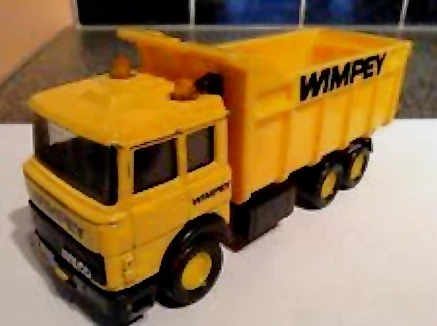 IVECO Tipper Truck (Yellow, WIMPEY)