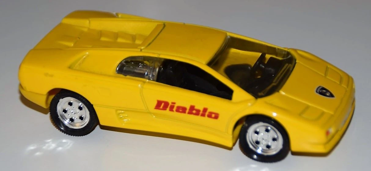 Lamborghini Diablo (Yellow, Logo, DIABLO)