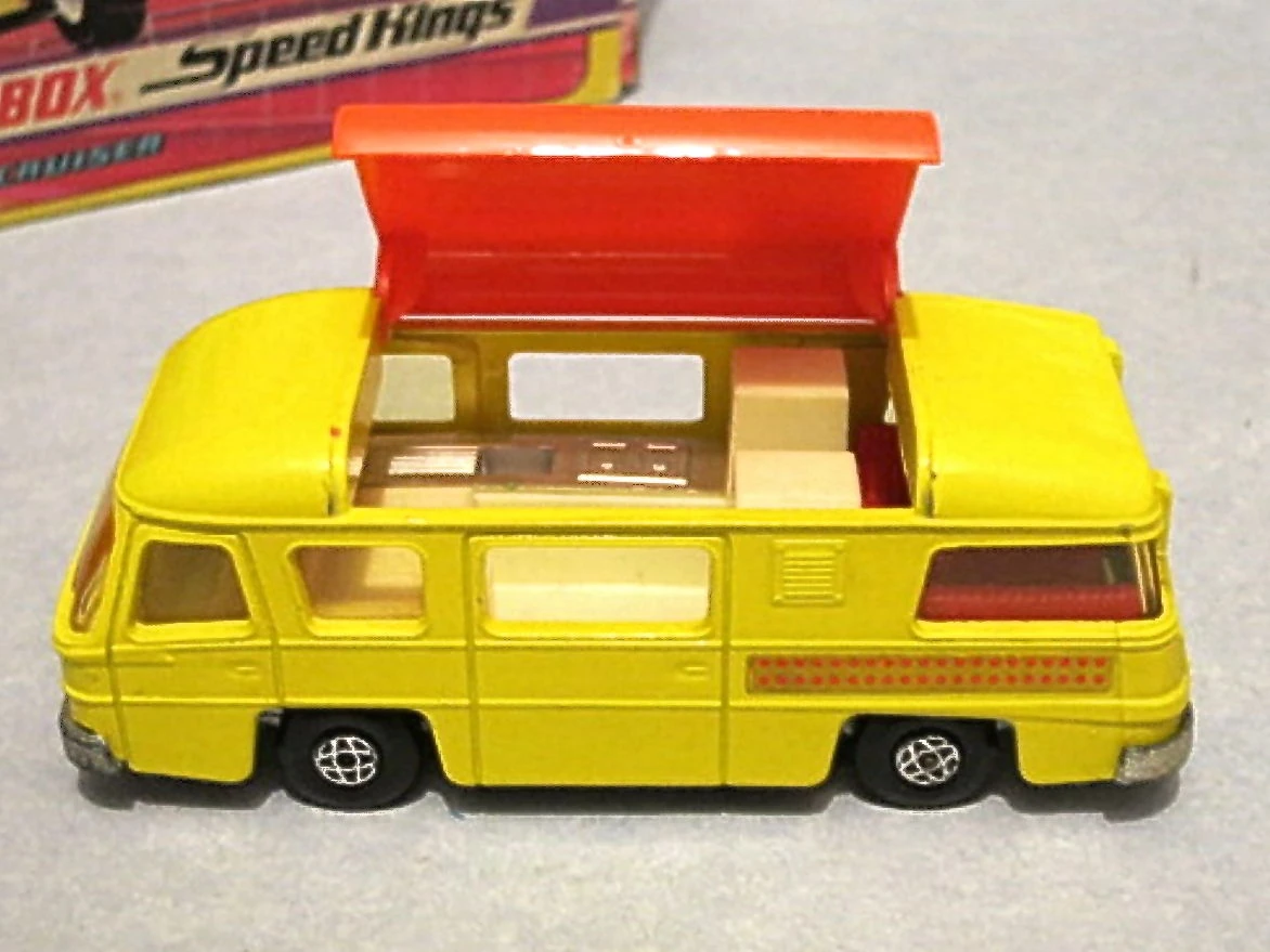 Camping Cruiser (Yellow)