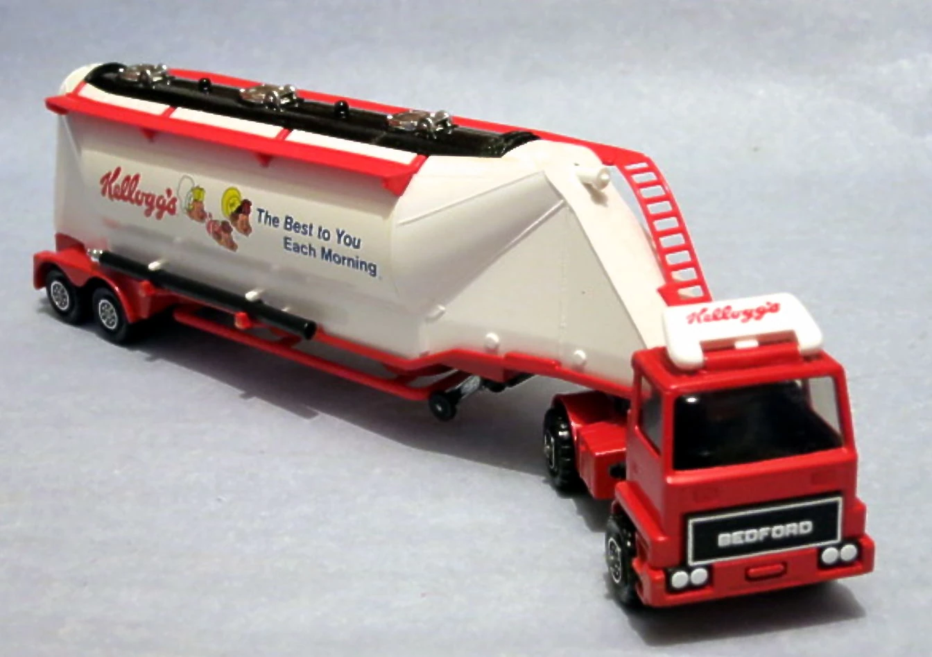 Grain Transporter (Red/White, Kellogg´s)