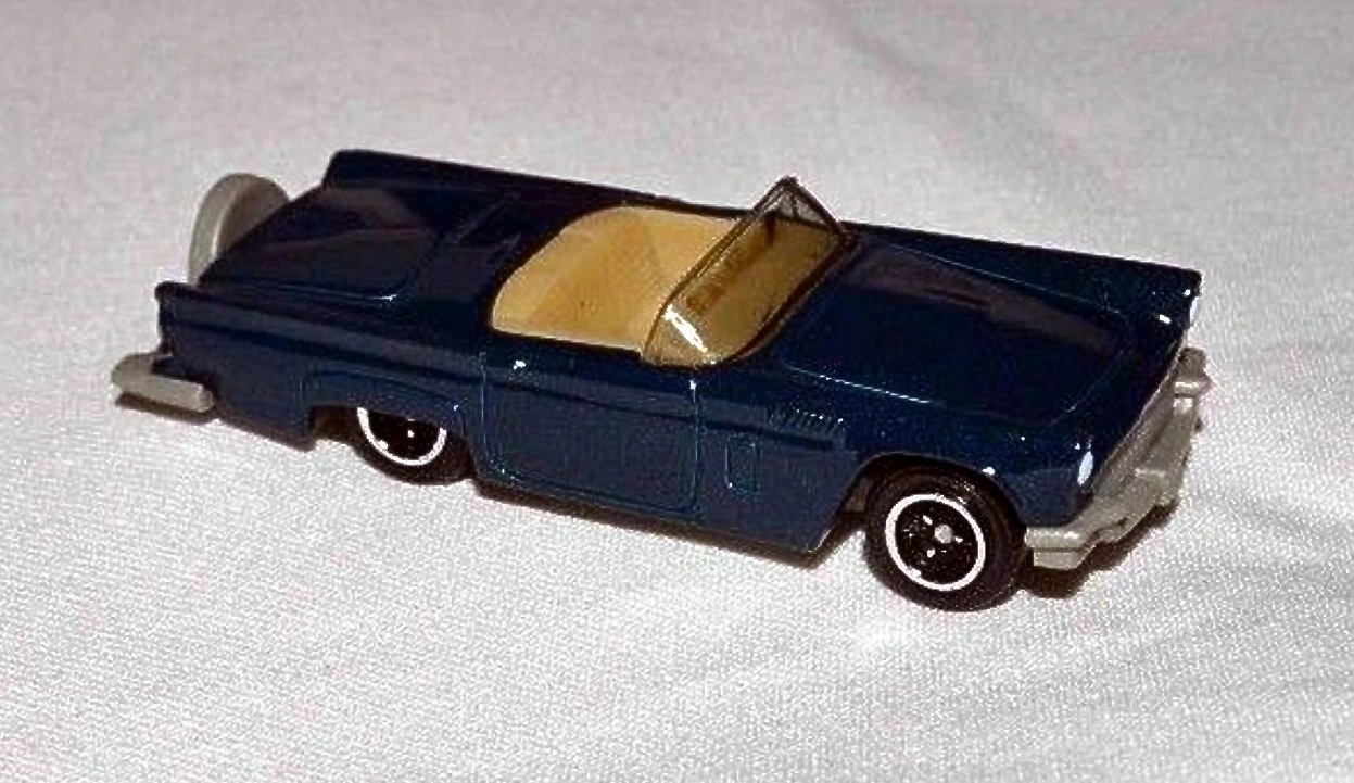 1957 Thunderbird (Metalflake Dark Blue, Detailed trim)