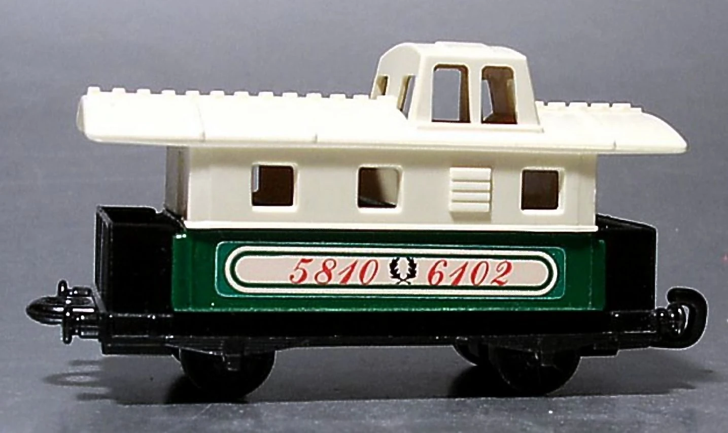 Passenger Coach (Green & Beige, 5810 6102 stickers)