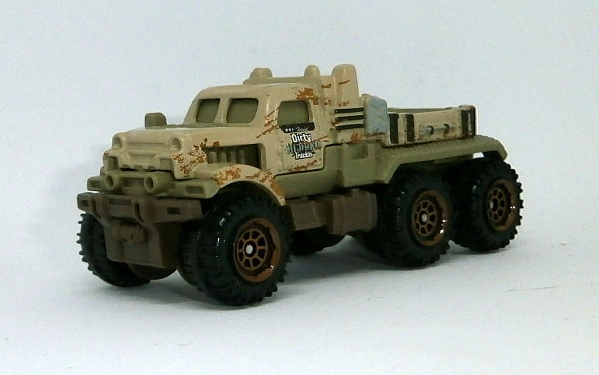 Road Mauler (Beige, Dirty MUDDER Truckin)