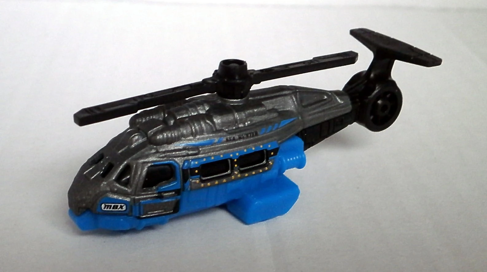 Sea Hunter (Metalflake Dark Gray, Blue stripes, MBX, SEA HUNTER)