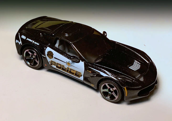 15 Corvette Stingray (Black, White doors, POLICE)