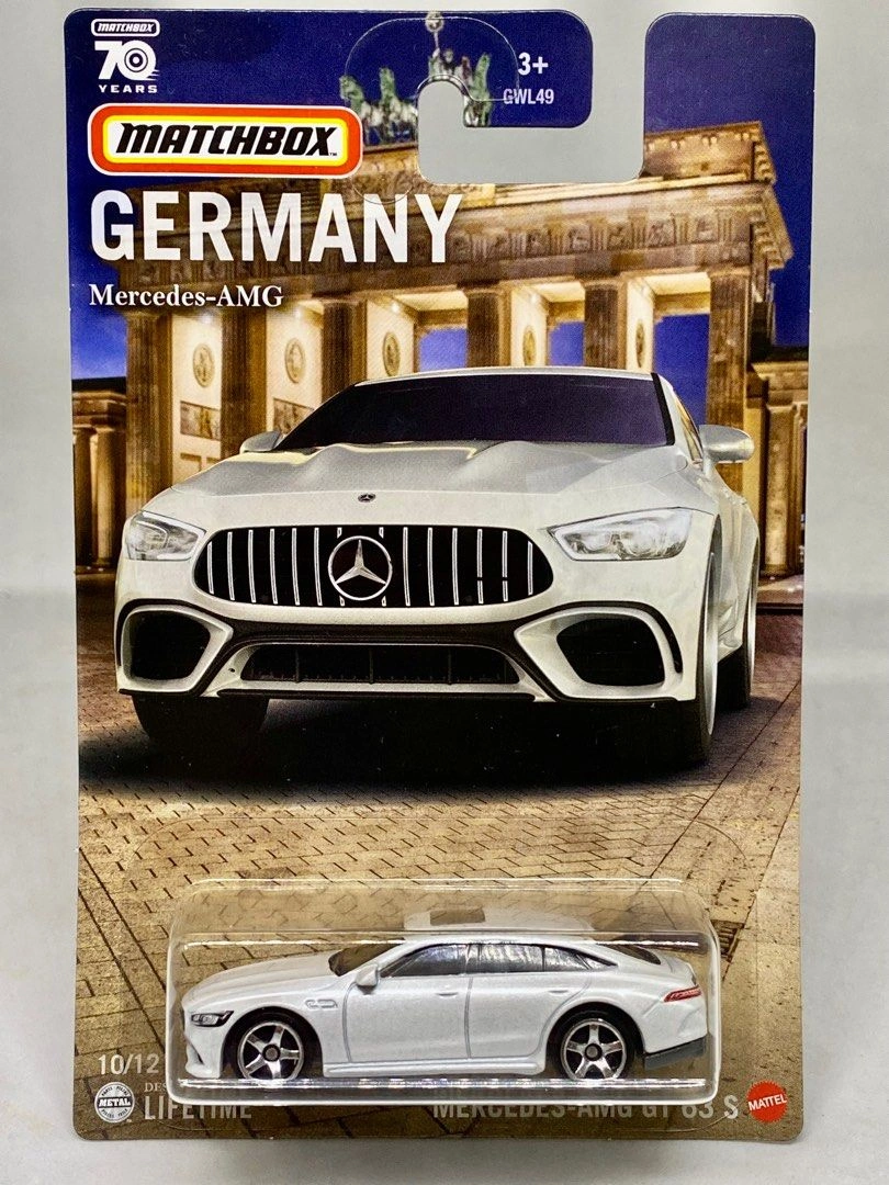 2019 Mercedes-Benz AMG GT 63 S (Pearl White, Detailed trim, front and rear)
