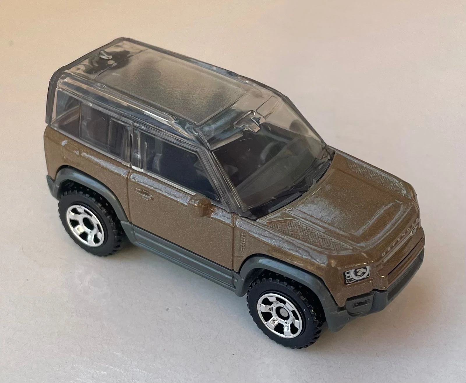 2020 Land Rover Defender (Brown, Detailed trim front & rear)