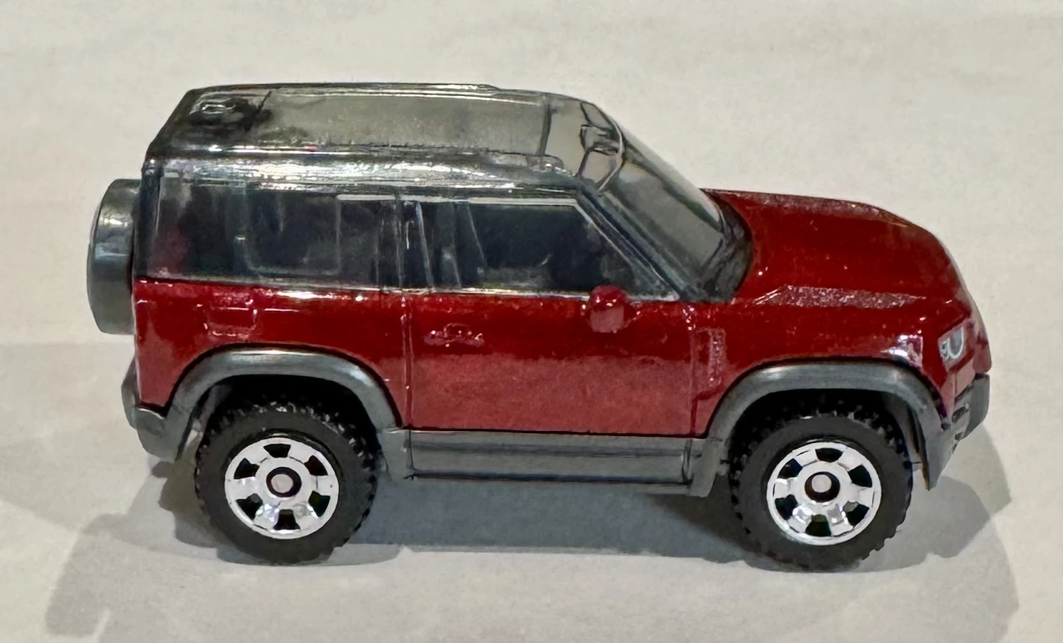2020 Land Rover Defender (Maroon, Detailed trim front & rear)