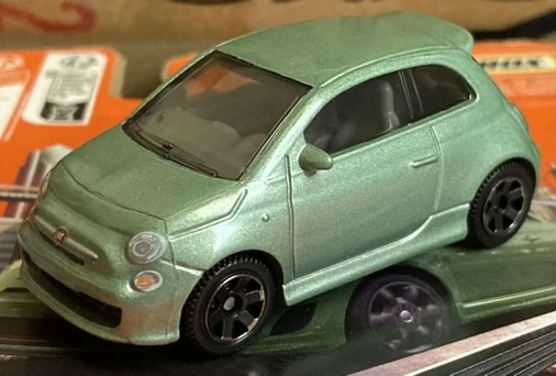 19 Fiat 500 Turbo (Metalflake Mint Green, Detailed trim front & back)