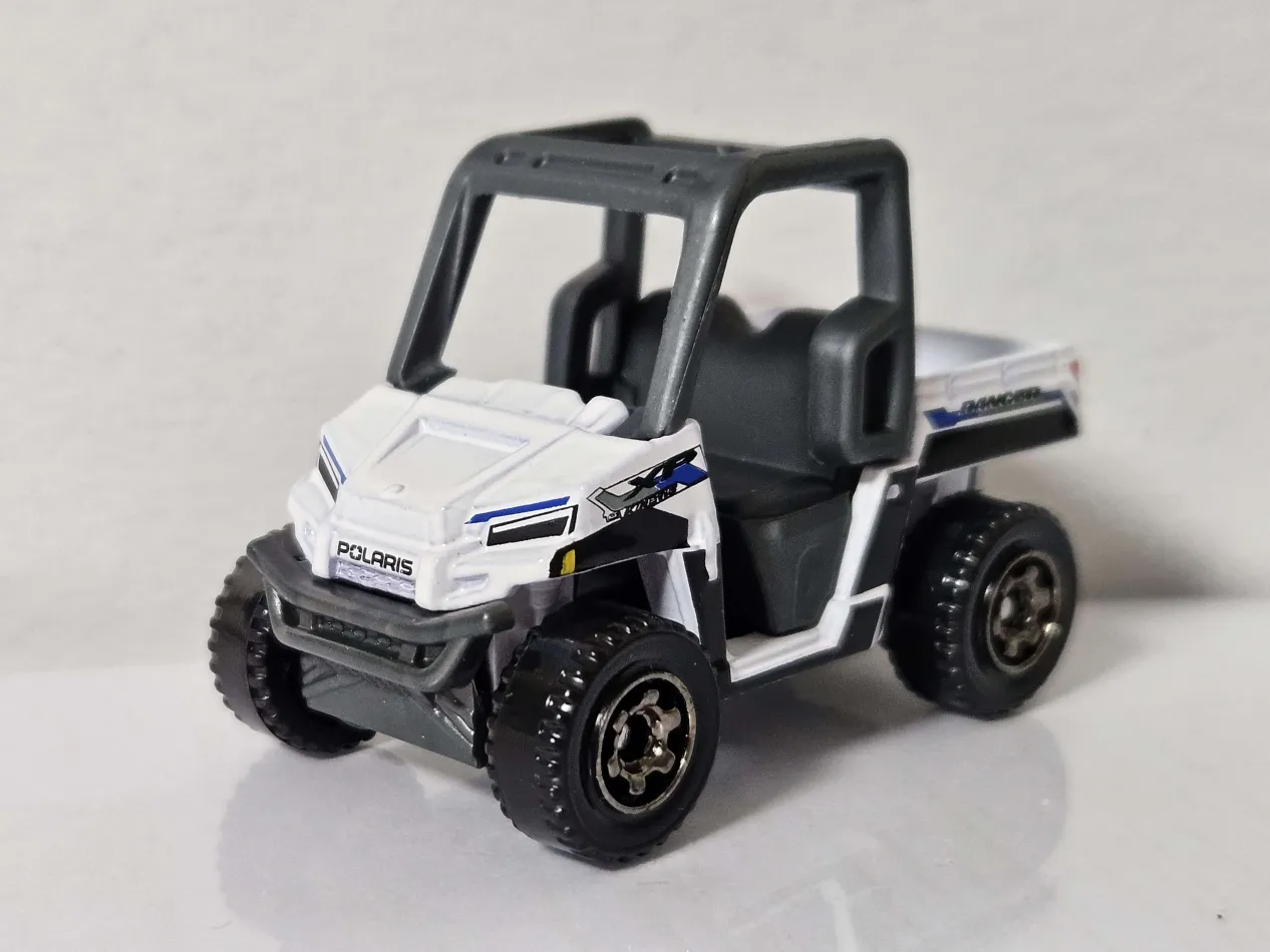 2020 Polaris Ranger EV (White, 'POLARIS' & headlight detail on front, R…)