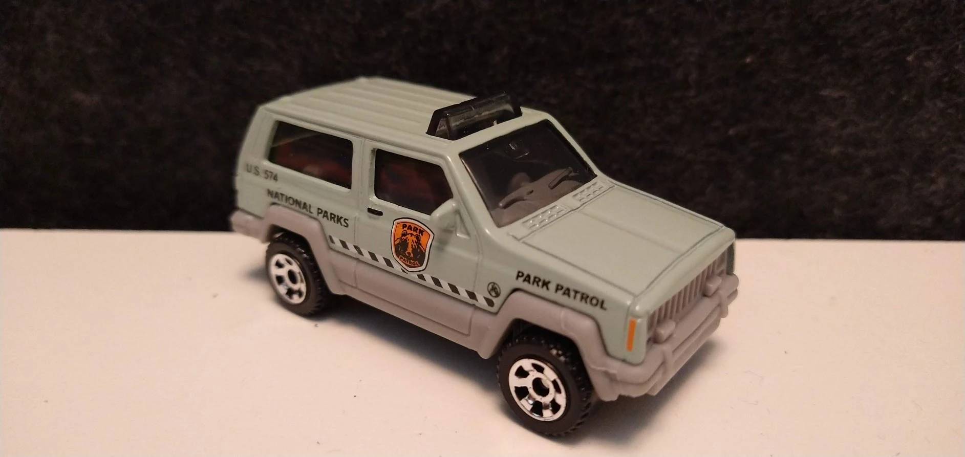 Jeep Cherokee (Mint Green, NATIONAL PARKS, PARK PATROL, U.S. 574)