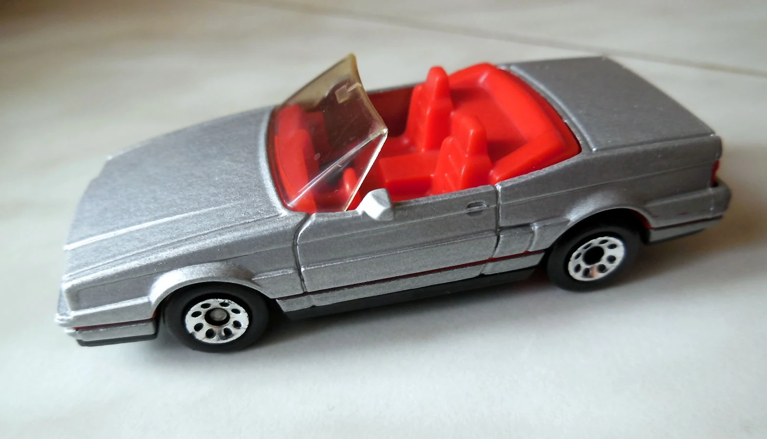 Cadillac Allante (Silver, None)