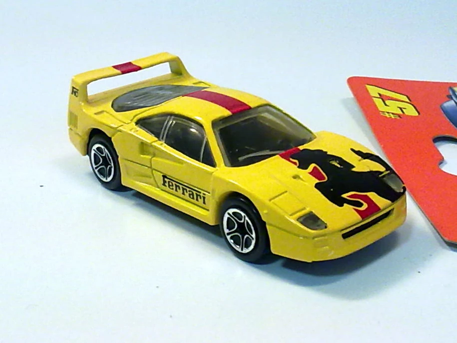 Ferrari F40 (Lemon, Ferrari, Red stripe and black horse)