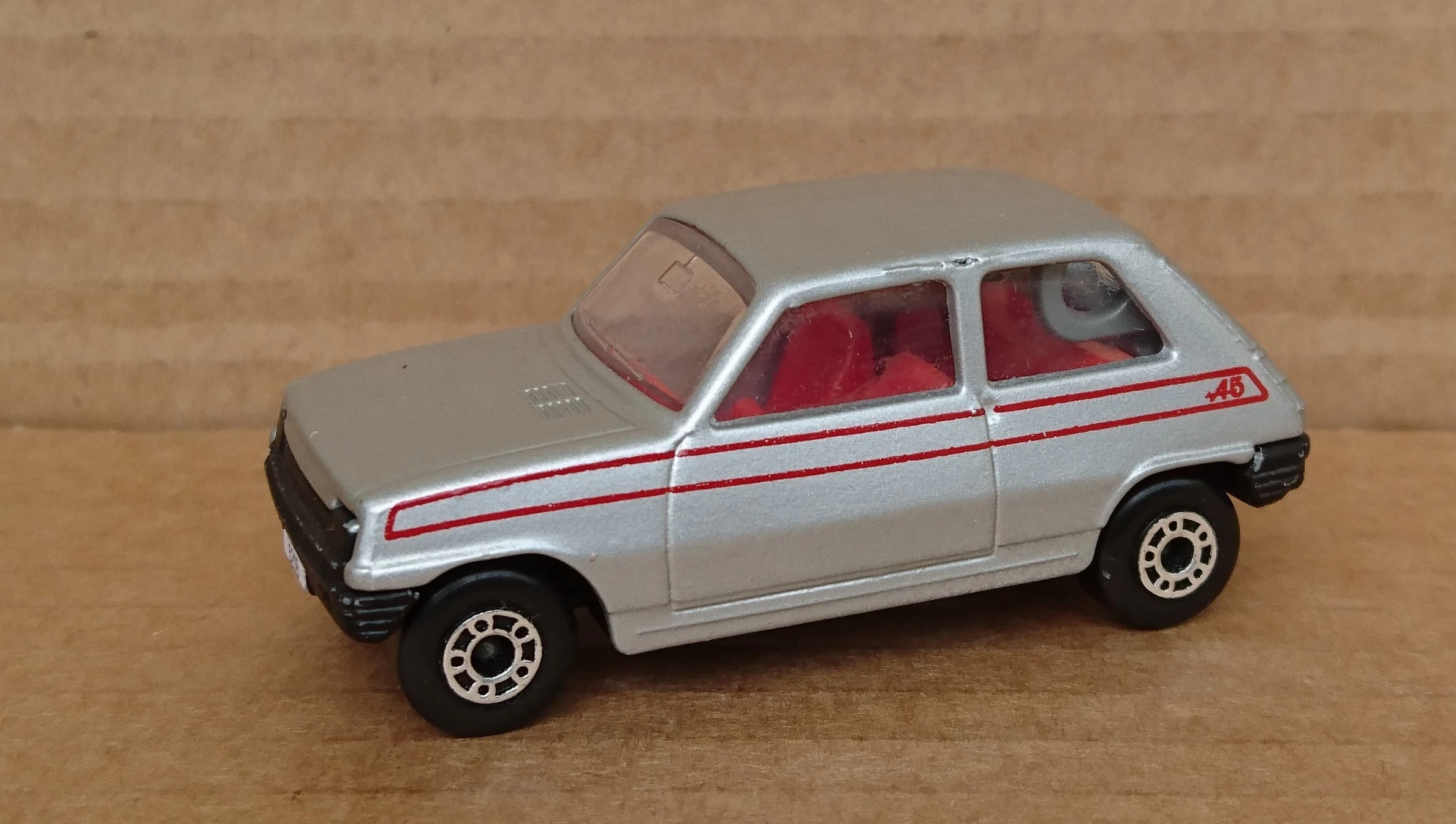 Renault 5TL (Silver, A5)