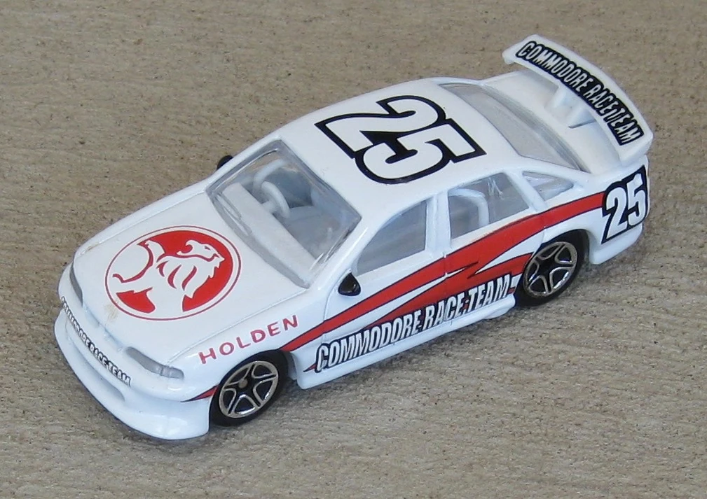 Holden Commodore (White, COMMODORE RACE TEAM)